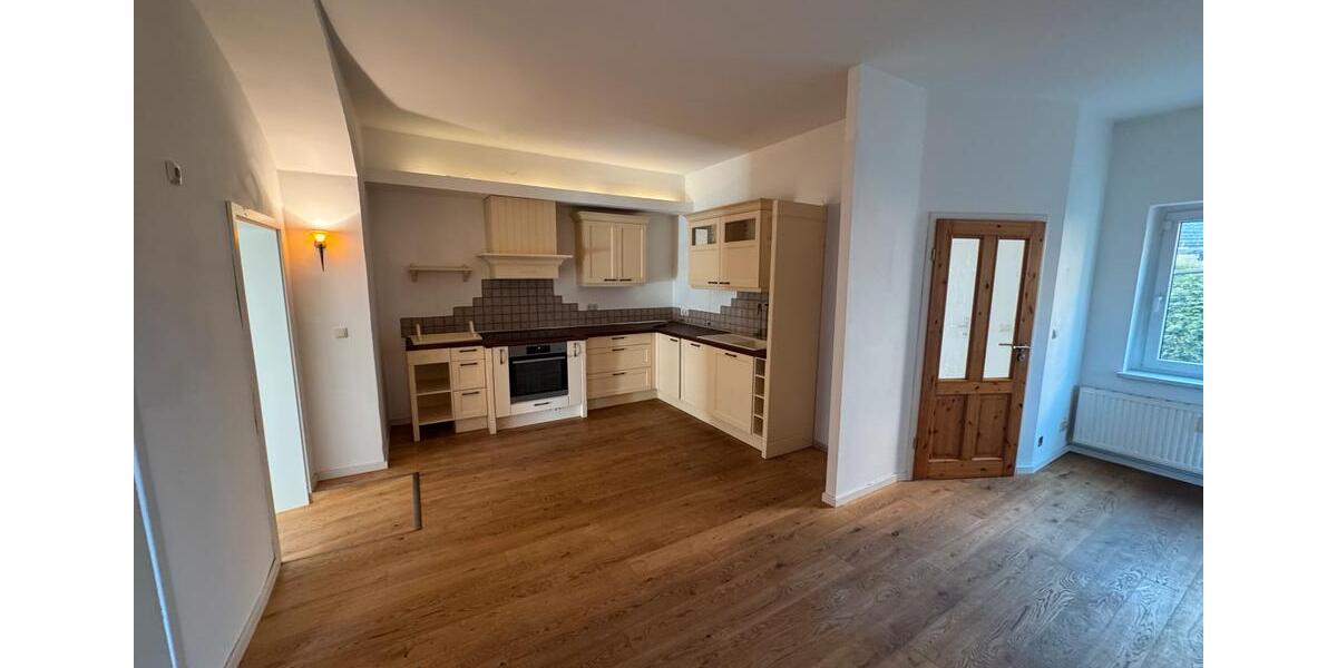 Hochparterre Storkow (Mark) - 4 Zimmer, 130 m&sup2;, 1.400&euro; | Angebot:25390699