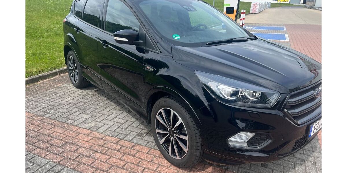 Ford Kuga 120.000 km 12.000 &euro; Bad Zwesten 34596