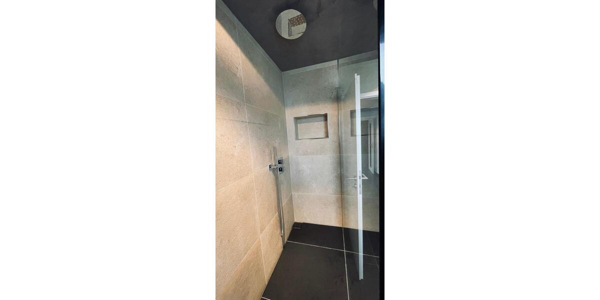 Hochwertige 2-Zimmer-DG-Wohnung mit Balkon & EBK - Vogelberg 2 zimmer