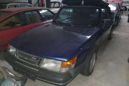 Saab 900