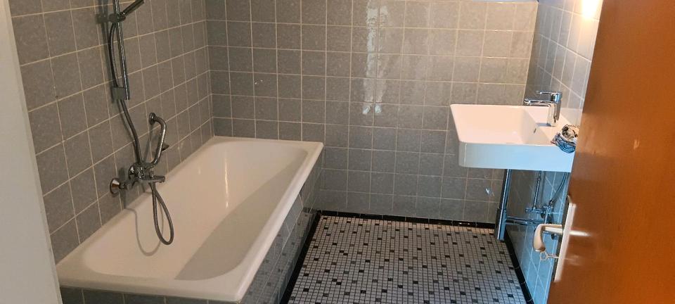 Einfamilienhaus Überlingen - 6 Zimmer, 215 m&sup2;, 2.800&euro; | Angebot:25281442