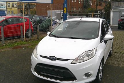 Ford Fiesta 125.693 km 6.950 &euro; Leverkusen 51377