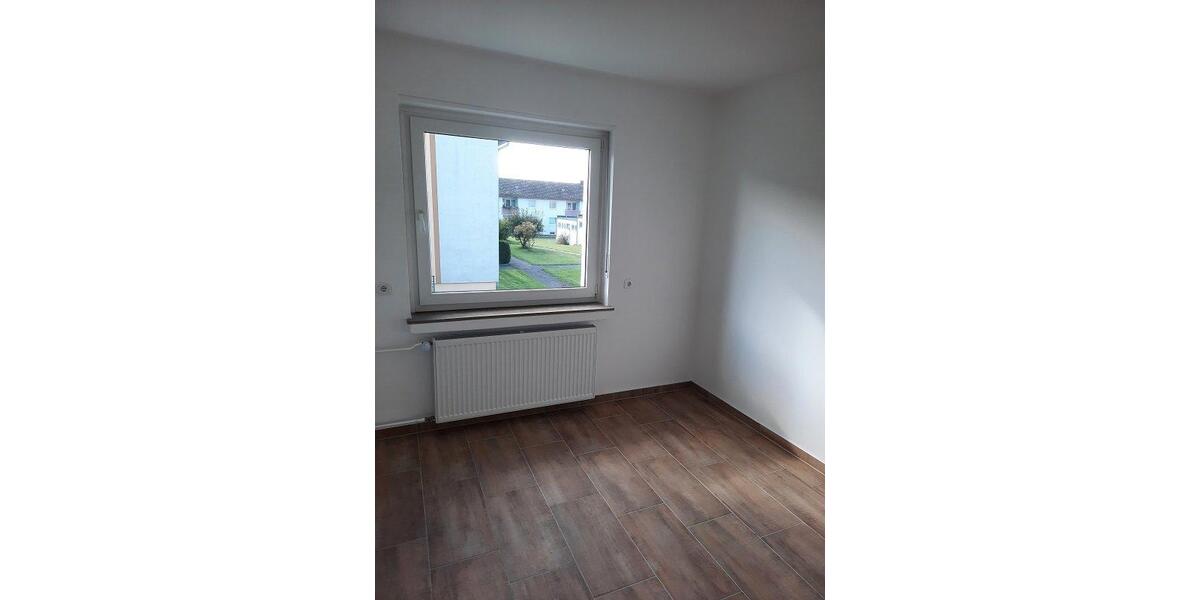 Hochparterre Hameln Kernstadt - 3 Zimmer, 70 m&sup2;, 108.000&euro; | Angebot:27004775