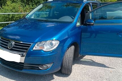 VW Touran 195.000 km 3.300 &euro; Geretsried 82538