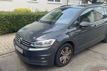 VW Touran 348.000 km 8.999 &euro; Karben 61184