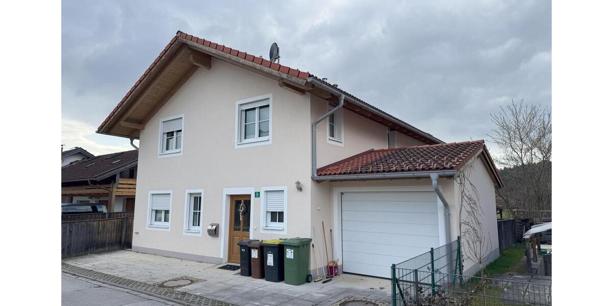 Einfamilienhaus Dietramszell - 4 Zimmer, 148 m&sup2;, 2.672&euro; | Angebot:25929842