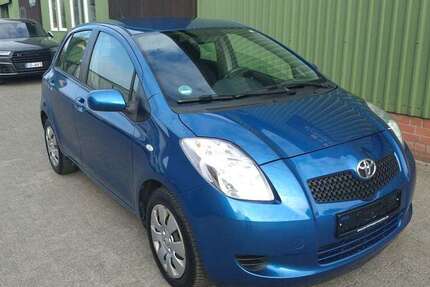 Toyota Yaris 90.168 km 4.499 &euro; Elmenhorst 23869
