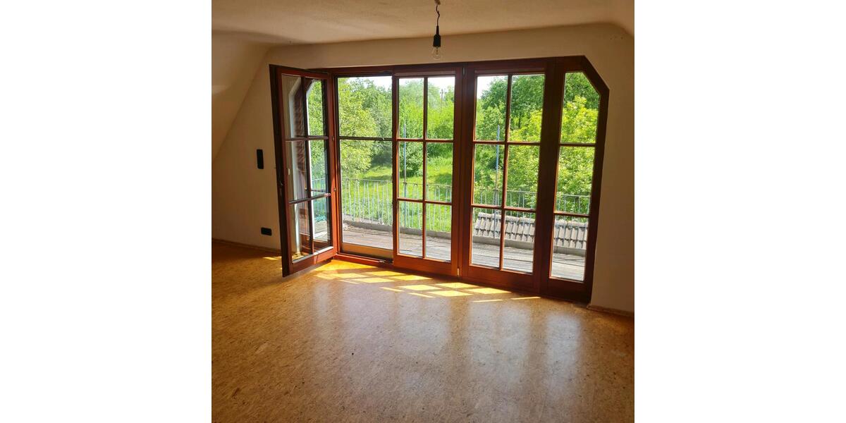 Doppelhaushälfte Eckental - 5 Zimmer, 90 m&sup2;, 200.000&euro; | Angebot:26846669