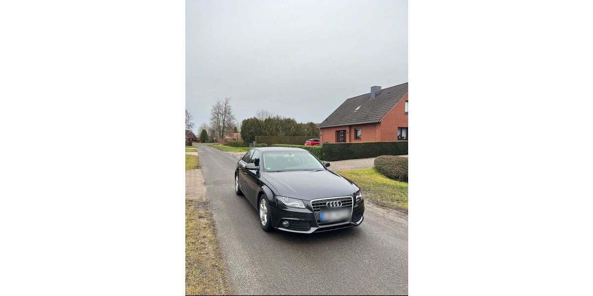 Audi A4 249.000 km 8.990 &euro; Leer 26789