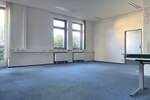 Gewerbeobjekt Bamberg Gereuth - 8 Zimmer, 338 m&sup2;, 2.960&euro; | Angebot:25734006