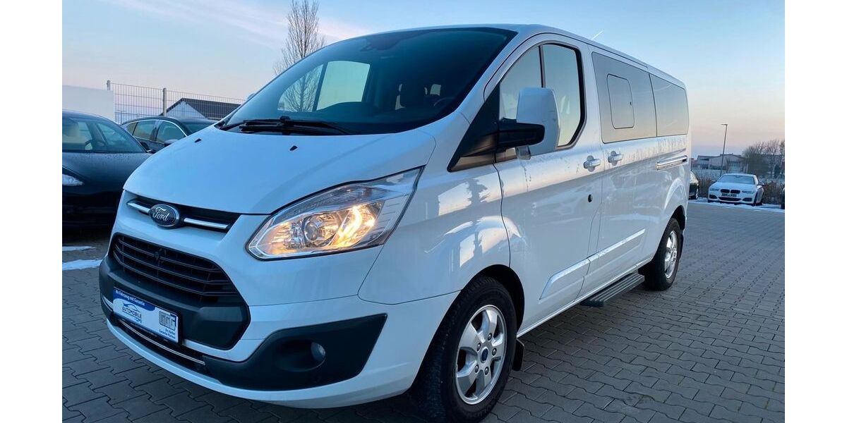 Ford Tourneo Custom 111.705 km 25.999 &euro; Bergtheim 97241