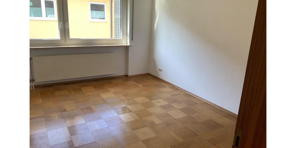 Etagenwohnung Denkendorf - 2.5 Zimmer, 80 m&sup2;, 890&euro; | Angebot:24711339