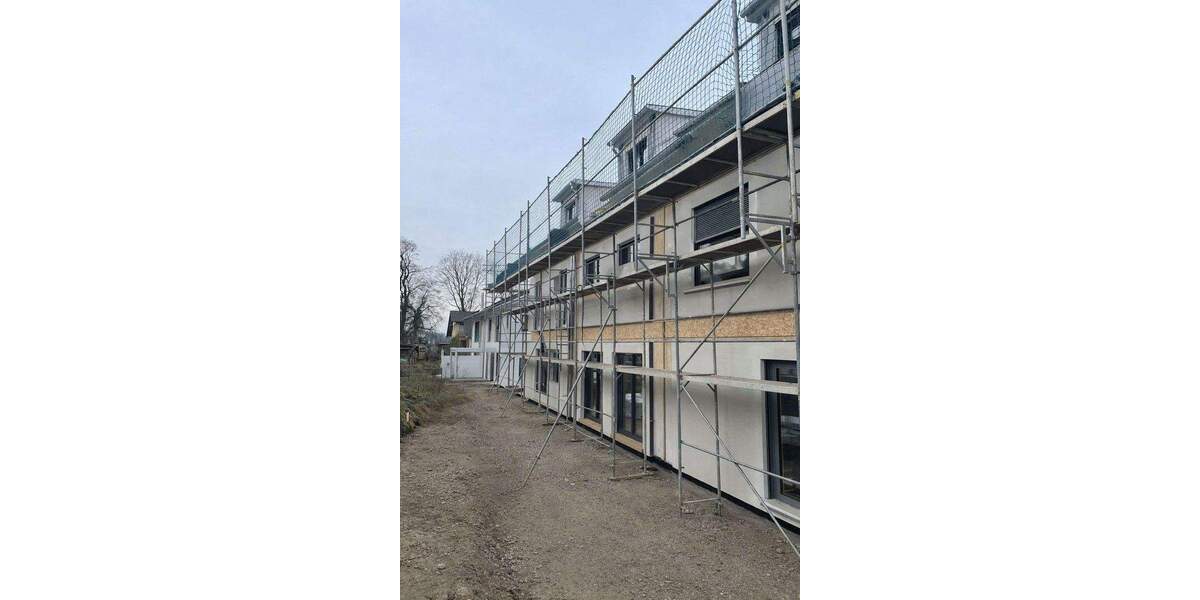 Exklusives Neubau-Reihenmittelhaus - Erstbezug in Kirchseeon vom Eigentümer 6 zimmer