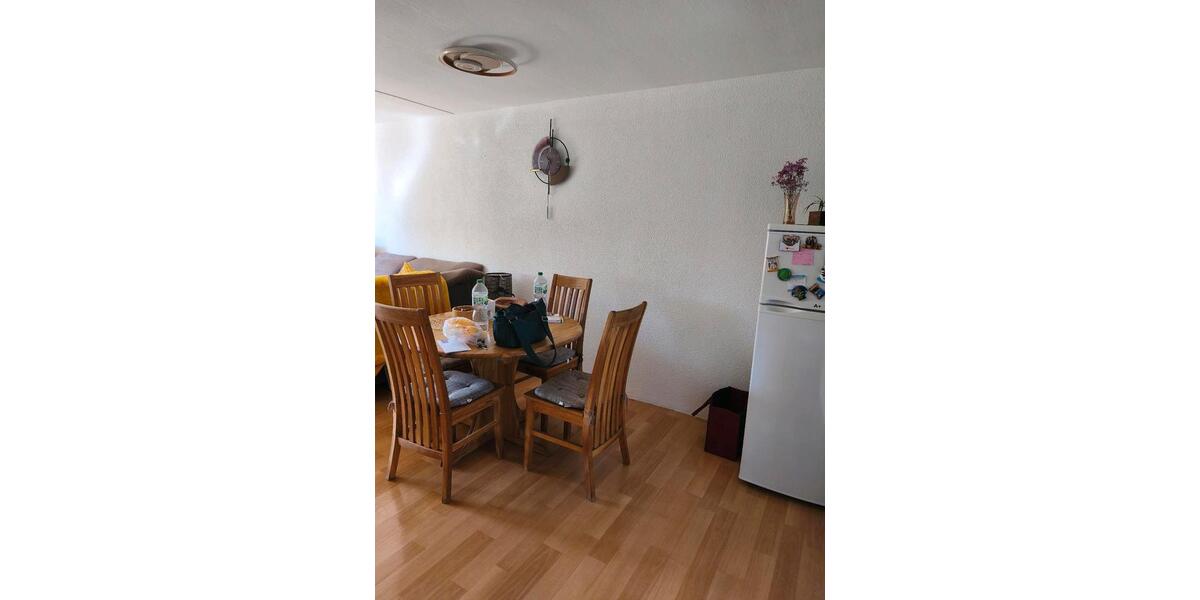 Etagenwohnung Trossingen - 2 Zimmer, 40 m&sup2;, 100.000&euro; | Angebot:27081585