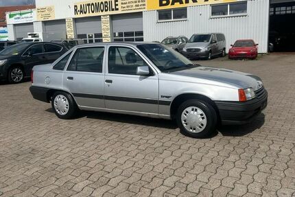 Opel Kadett 74.000 km 6.950 &euro; Garbsen 30827