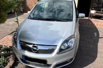 Opel Zafira 178.651 km 3.000 &euro; Hamm 59077