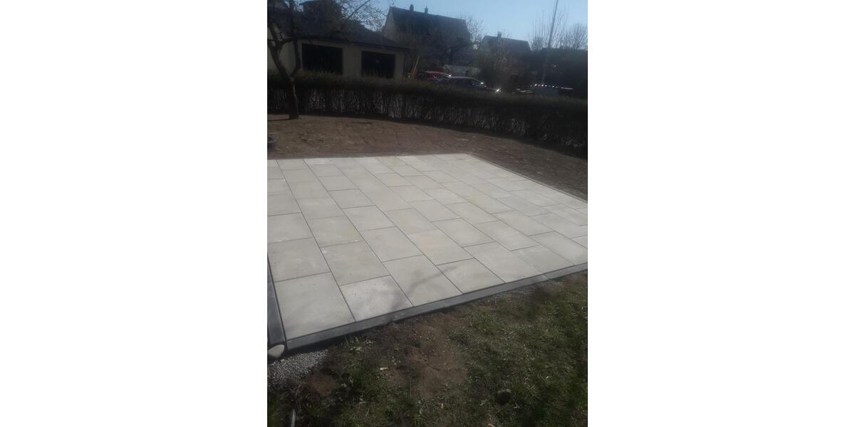 EINFAMILIENHAUS mit GARTEN und Garage zu vermieten 3 zimmer