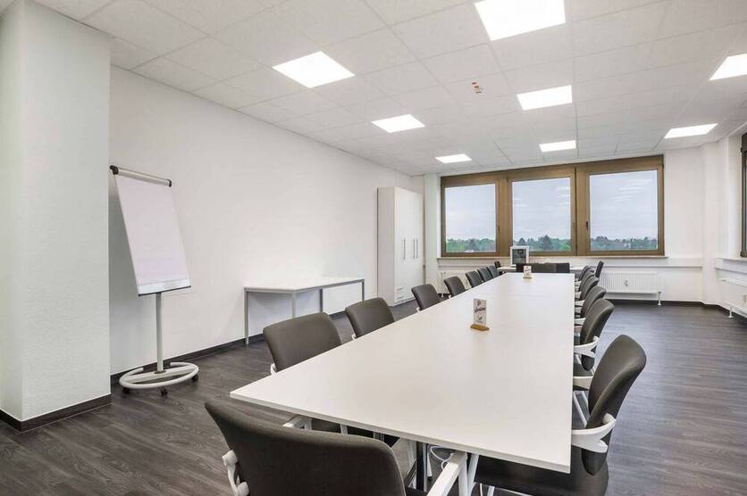 Top angebundene Serviced Offices und Coworking in Rödelheim - All-in-Miete