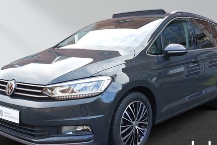 VW Touran 131.584 km 18.950 &euro; Berlin 13125