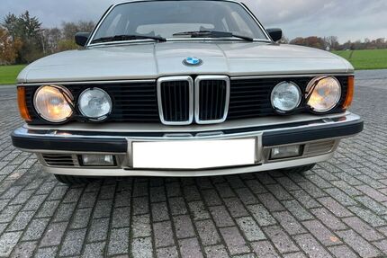 BMW 745
