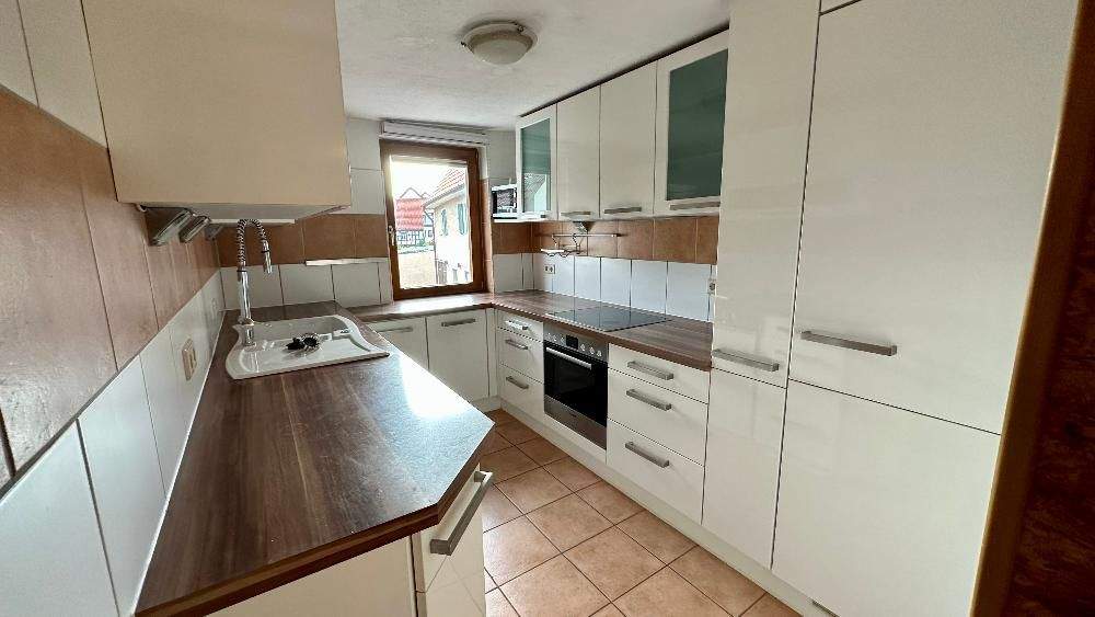Mehrfamilienhaus, Wohnhaus Heimsheim - 7 Zimmer, 170 m&sup2;, 2.450&euro; | Angebot:25674466