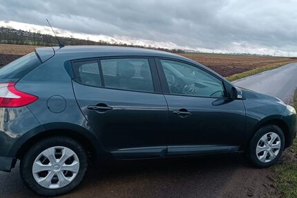 Renault Megane 220.000 km 2.000 &euro; Münstermaifeld 56294