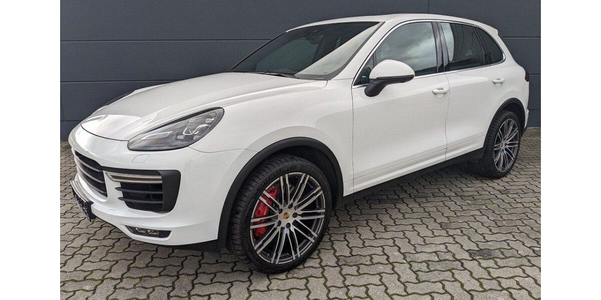 Porsche Cayenne 67.190 km 53.780 &euro; Hoyerswerda 02977