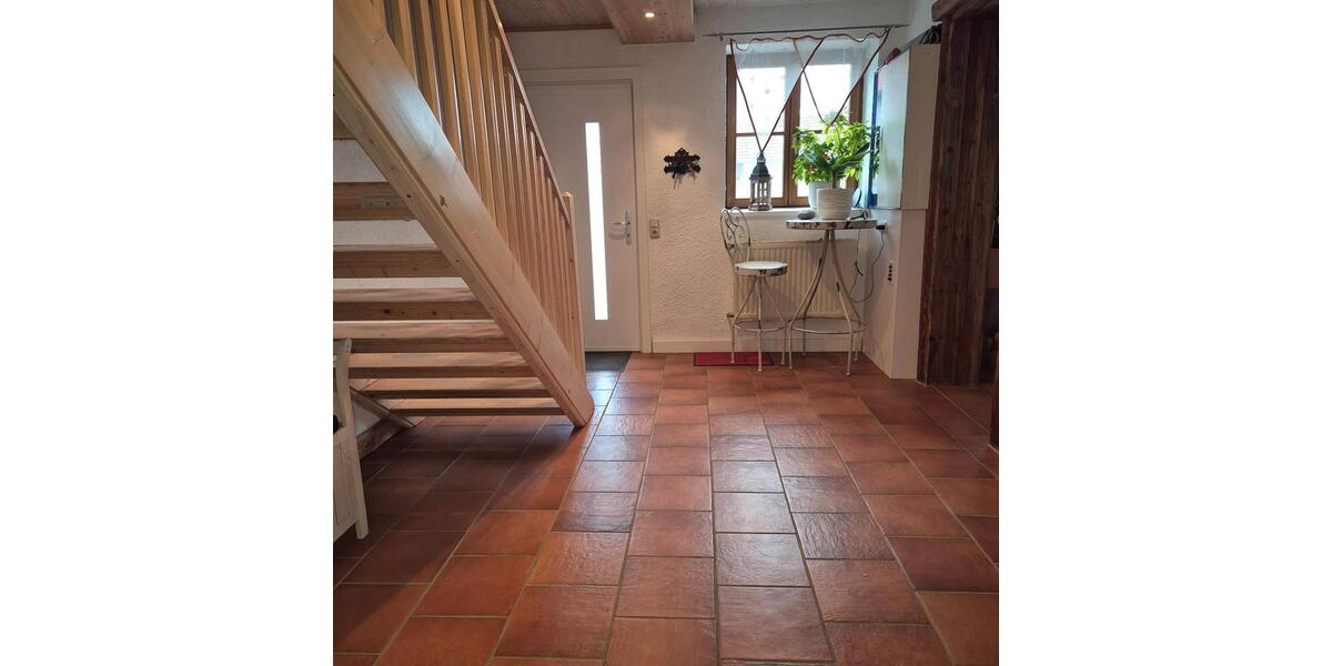 Einfamilienhaus Neuching - 11 Zimmer, 402 m&sup2;, 2.150.000&euro; | Angebot:26890323