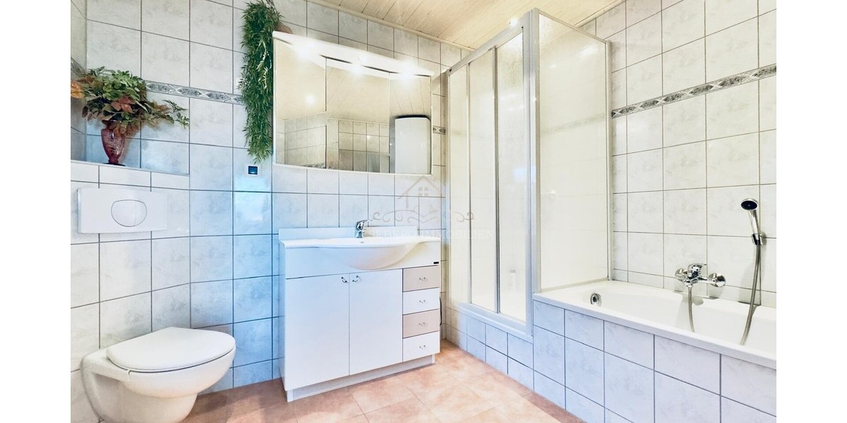 Kapitalanlage in Neuheim - gepflegtes Einfamilienhaus mit großem Grundstück und Wintergarten - Einfamilienhaus Jüterbog / Neuheim Neuheim | Angebot:26652532