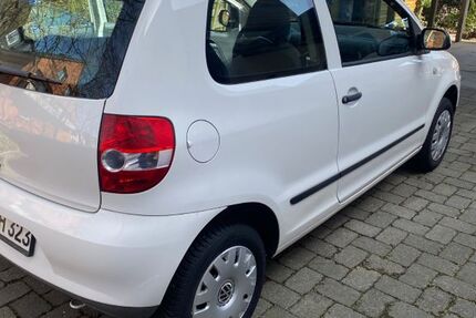 VW Fox 128.000 km 2.490 &euro; Halstenbek 25469