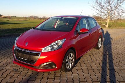 Peugeot 208 23.000 km 7.999 &euro; Bautzen 02625