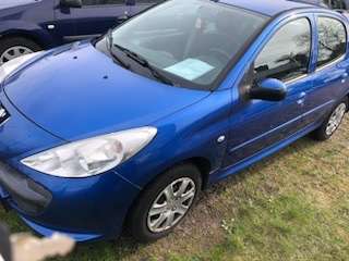 Peugeot 206 108.000 km 3.200 &euro; Wittmund 26409