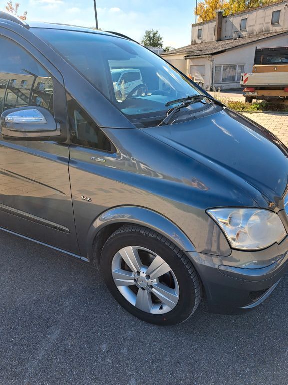 Mercedes-Benz Viano 272.000 km 17.900 € Empfingen 72186