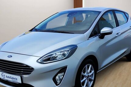 Ford Fiesta 25.000 km 13.990 € Bremerhaven 27568