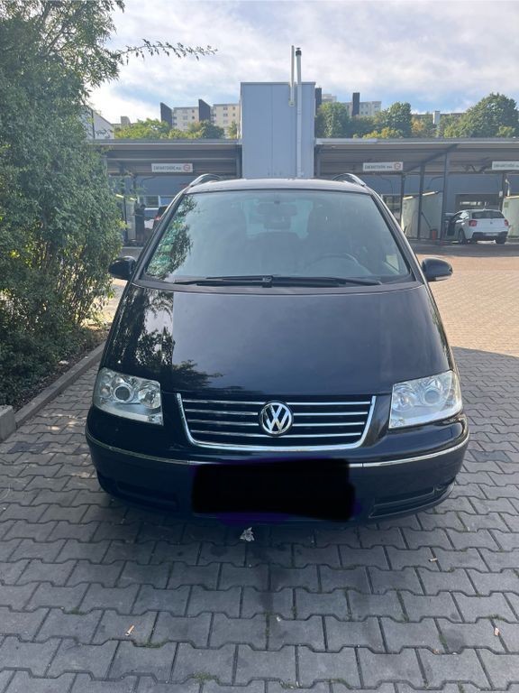 VW Sharan 240.000 km 4.950 € Regensburg 93055
