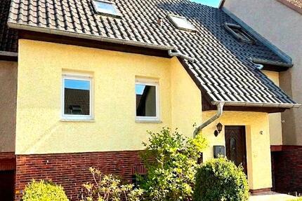 Haus Eisenhüttenstadt - 6 Zimmer, 161 m&sup2;, 319.000&euro; | Angebot:26763239