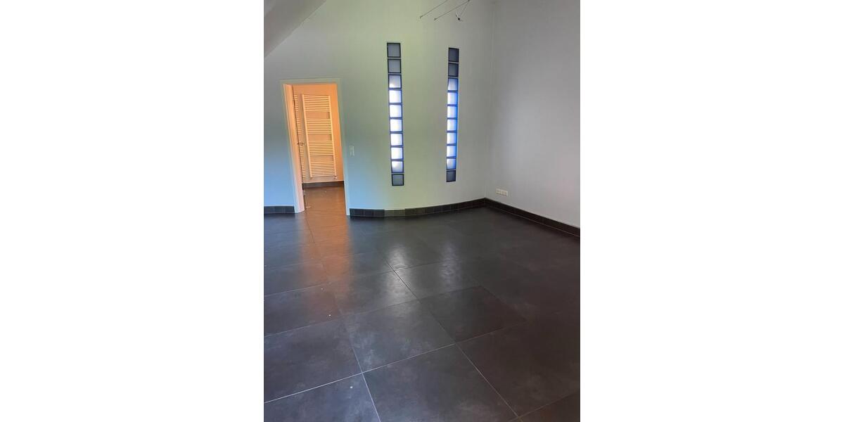 Doppelhaushälfte Steinwenden - 3 Zimmer, 131 m&sup2;, 1.300&euro; | Angebot:26298530