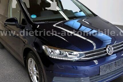 VW Touran 132.919 km 17.590 &euro; Königseggwald 88376