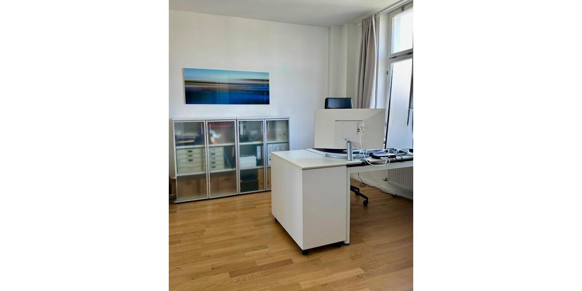 Maisonettenwohnung Augsburg - 5 Zimmer, 240 m&sup2;, 3.000&euro; | Angebot:26447519