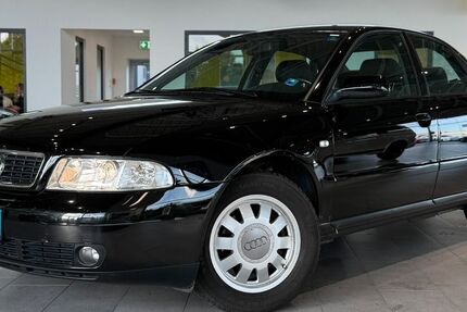 Audi A4 194.058 km 2.495 &euro; Herford 32052