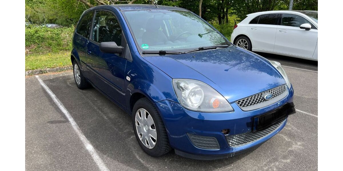 Ford Fiesta 124.000 km 2.300 &euro; Kiel 24145