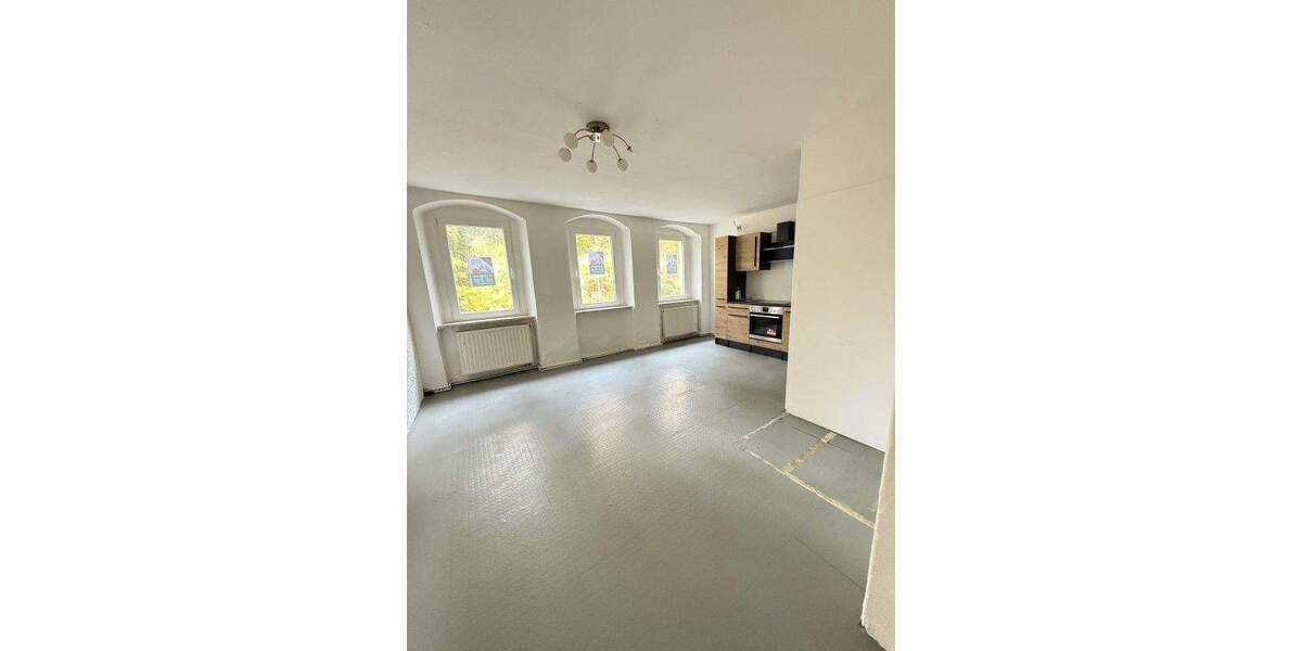 Reihenmittelhaus Mittweida - 5 Zimmer, 150 m&sup2;, 1.100&euro; | Angebot:23462441