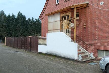 Haus Neuenhaus - 5 Zimmer, 138 m&sup2;, 1.250&euro; | Angebot:25589731