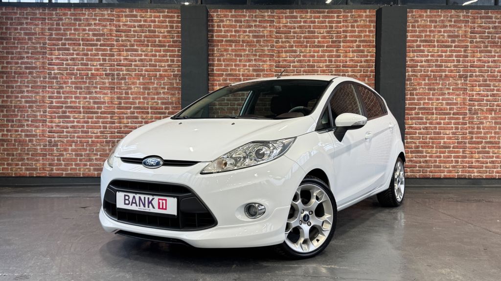 Ford Fiesta 56.852 km 7.999 &euro; Dresden 01139
