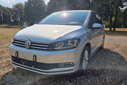 VW Touran 145.000 km 14.999 &euro; Oberboihingen 72644
