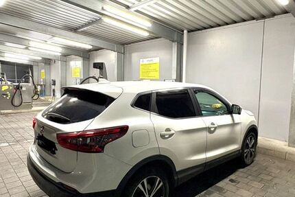 Nissan Qashqai 143.000 km 13.400 € Ludwigsburg 71640