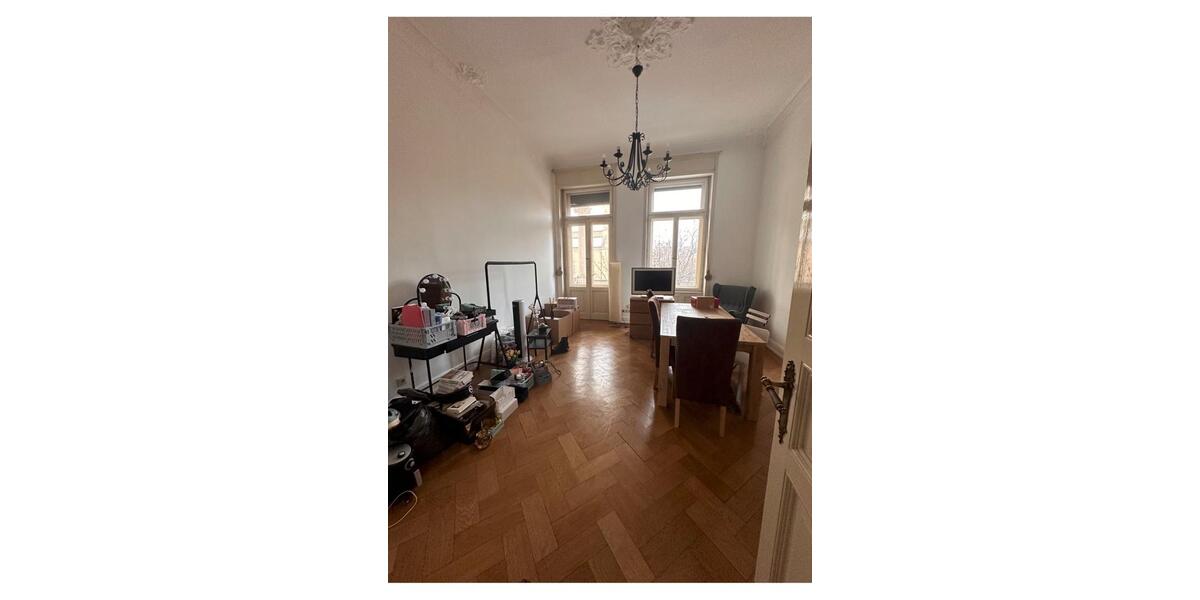Etagenwohnung Wiesbaden Klarenthal - 5 Zimmer, 180 m&sup2;, 1.860&euro; | Angebot:24570807