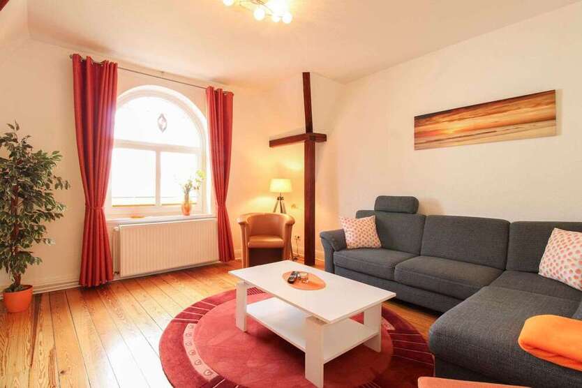 Wohnung zum Kaufen in Cuxhaven 249.990 € 80.07 m²