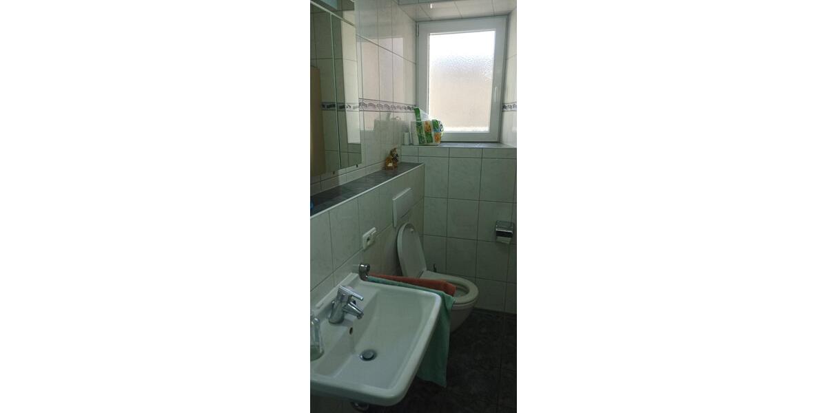 Mehrfamilienhaus, Wohnhaus Karsbach - 10 Zimmer, 210 m&sup2;, 270.000&euro; | Angebot:24627026
