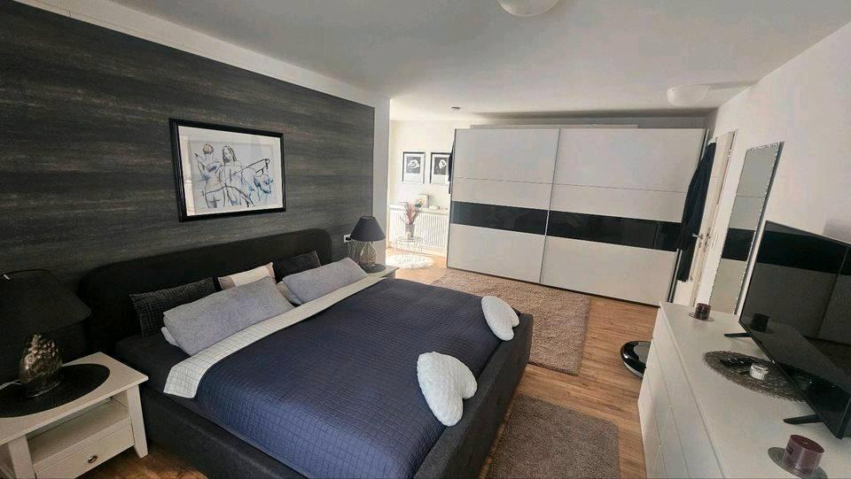 Reihenhaus Osterholz-Scharmbeck Scharmbeck - 6.5 Zimmer, 140 m&sup2;, 380.000&euro; | Angebot:26416056